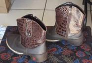 Bota tamanho 31