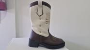 Bota texana infantil reliquia contry bordada bico quadrado cor:off marromtamanho:29