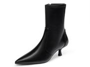Botas de tornozelo femininas Coutgo com salto baixo para gatinhos, pretas, tamanho 8