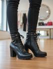 Botas Mooncity Feminino Modelo 73130 Confortáveis Botas Mooncity Feminino Modelo 73130 Confortáveis