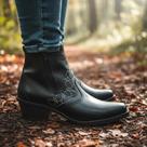 Botina Feminina Country Preta Couro Legítimo Com Zíper Estilo Vaquejada Rodeio 3536 Botina Feminina Country Preta Couro Legítimo Com Zíper Estilo Vaquejada Rodeio 3536