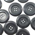 Botões Grande 4 Furos Brilhante Plástico ABS Preto 25mm 44222 Botao Alfaiataria para uniformes e calças