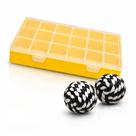 Box Organizador + 2 Bolinhas De Lã - Jogo De Botão