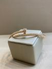 bracelete entrelassado