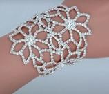 BRACELETE para Noivas Modelo FLOR com Cristais Folheado a Prata da Mecresh