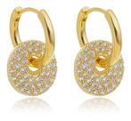 Brinco Argola Adriana com Círculo Vazado Cravejado Zircônia Cristal banhado em ouro 18k Brinco Argola Adriana com Círculo Vazado Cravejado Zircônia Cristal banhado em ouro 18k
