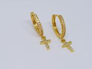 Brinco Argola Cruz Cravejada banhado a Ouro
