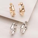 Brinco Argola Pequena com Design Ondulado Modelo Wave, Semijoia, Banhado Ouro 18K