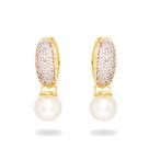 Brinco Argola Semijoia Banho de Ouro 18k com Cravação de Zircônias e Pérola Shell Branca com detalhe em Ródio