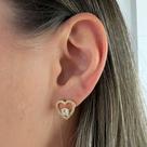 Brinco Coração Fino Cravejado Zircônia Redonda Banhado em Ouro 18k Brinco Coração Fino Cravejado Zircônia Redonda Banhado em Ouro 18k