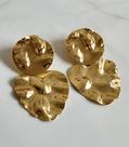 Brinco Costela Orgânico Vertigem Charm Banhado a Ouro