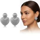 Brinco Feminino Coração Banho Prata Aço Inox Acessorios Luxo Chic Brinco Feminino Coração Banho Prata Aço Inox Acessorios Luxo Chic