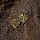 Brinco fixo minurinha bicuda - Banhado em ouro 18 k -