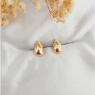 Brinco Gota Lisa Pequeno Folheado a Ouro 18k Semijoia Minimalista e Atemporal