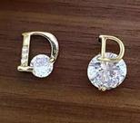 Brinco Inicial Letra D Brilho Strass Detalhes Dourado