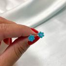 Brinco mini flor zircônia central 6mm prata 925
