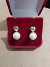 brinco ouro 18k pérolas shell 10mm c zirconia