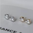 Brinco Ponto de Luz GG - Ouro 18K Brinco Ponto de Luz GG - Ouro 18K