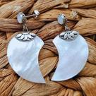 Brinco Prata Bali 925 - Madrepérola - shell. Brinco Prata Bali 925 - Madrepérola - shell.