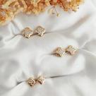 Brinco Trio Trevo Cravejado de Microzircônias folheado a ouro 18k