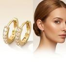 Brincos Argola Minimalista MicroCravejada Zirconia Banho Ouro 18k Delicada Luxo Casual Brincos Argola Minimalista MicroCravejada Zirconia Banho Ouro 18k Delicada Luxo Casual