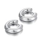 Brincos Argolas Pequenos Huggie Folheados a Ouro 18k - Aço Inoxidável