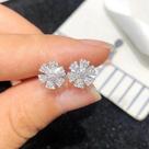 Brincos Femininos de Flor com Cristais Brilhantes - Zircônia Cúbica para Uso Diário e Festa