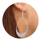 Brincos Femininos Longo Oval Prateado Mulheres Moda