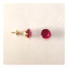 Brincos Ponto De Luz Pedra Cor Rubi 4 Mm Joia De Ouro 18k Brincos Ponto De Luz Pedra Cor Rubi 4 Mm Joia De Ouro 18k
