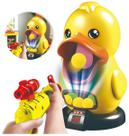 Brinquedo Alvo Pato Interativo Pistola E Bolinhas Luz Som Grande