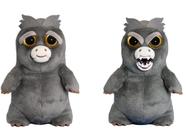 Brinquedo de Pelúcia Feisty Pets Chomper City-Stomper - O Kaiju