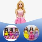 Brinquedo Linda Boneca Plástico Vestido Cores Sortidas