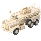 Brinquedo modelo montado Cougar 6x6 Chariot 4d de 1:72