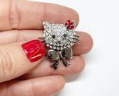 Broche com Pedrinhas Broche com Pedrinhas