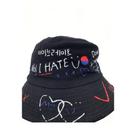 Bucket hat frases PRETO