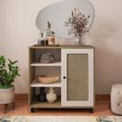 Buffet 1 Porta Palhinha Rattan Charlotte Marrom/Carvalho/Off White Buffet 1 Porta Palhinha Rattan Charlotte Marrom/Carvalho/Off White
