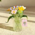 Buquê de flores de vidro em um pequeno vaso Rhaum feito à mão (10 unidades) Buquê de flores de vidro em um pequeno vaso Rhaum feito à mão (10 unidades)