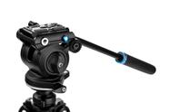 Cabeça de vídeo fluida Benro S2 PRO com braço panorâmico de 2,5 kg de carga máxima
