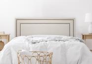 Cabeceira Queen Reta Luxo Dupla 160x60 Sintético Off White - Tachas Fumê