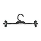 Cabide Para Saia Preto Cinquetti, Suporte Com Presilha Para Saia, Preto, Design Antiderrapante, Produzido Com Plástico L Cabide Para Saia Preto Cinquetti, Suporte Com Presilha Para Saia, Preto, Design Antiderrapante, Produzido Com Plástico L