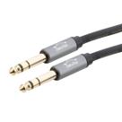 Cabo P10 Stereo TRS 6.35mm - P10 Stereo TRS 6.35mm Fio Branco marca Cabos & Plugs Balanceado