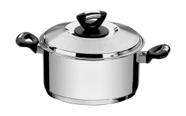 Caçarola Tramontina Solar Baquelite Funda em Aço Inox Fundo Triplo com Tampa Alças de Baquelite 24 c Caçarola Tramontina Solar Baquelite Funda em Aço Inox Fundo Triplo com Tampa Alças de Baquelite 24 c