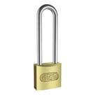 Cadeado Stam Haste Longa E-Coat Latonado 35mm Com 2 Chaves Cadeado Stam Haste Longa E-Coat Latonado 35mm Com 2 Chaves