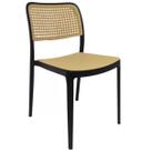 Cadeira Brisa com Encosto em Rattan Empilhável