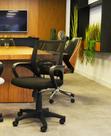 Cadeira de Escritório Diretor Tela Mesh com Relax Santiago