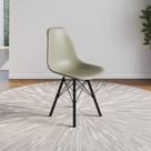 Cadeira Eames Estilo Moderno em Ferro Preto com Assento Fendi