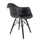 Cadeira para Sala de Jantar Eames ARM PP Dsw-p