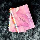 Caderno Inteligente M 20x26cm Glitter Marmorizado 87 Folhas Removíveis, Refilável e Capa Dura