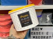 Caixa de Armazenamento Tupperware Bistrô 1,7 Litros com Tampa Amarela