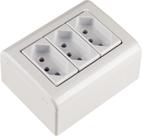 Caixa de Sobrepor com 3 Tomadas 2P+T 20 A 250 V Tramontina LizFlex Branca Caixa de Sobrepor com 3 Tomadas 2P+T 20 A 250 V Tramontina LizFlex Branca